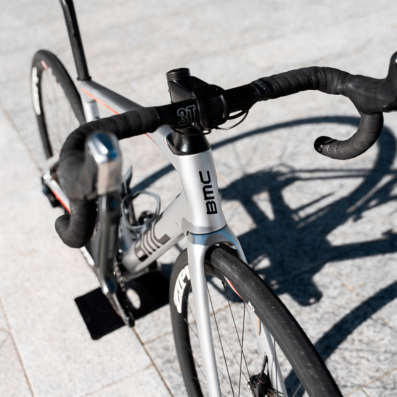 foto dettaglio cockpit integrato bmc ics