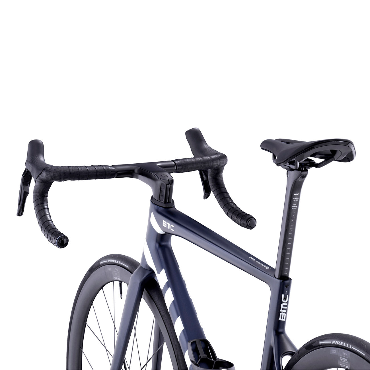 foto dettaglio cockpit integrato in carbonio