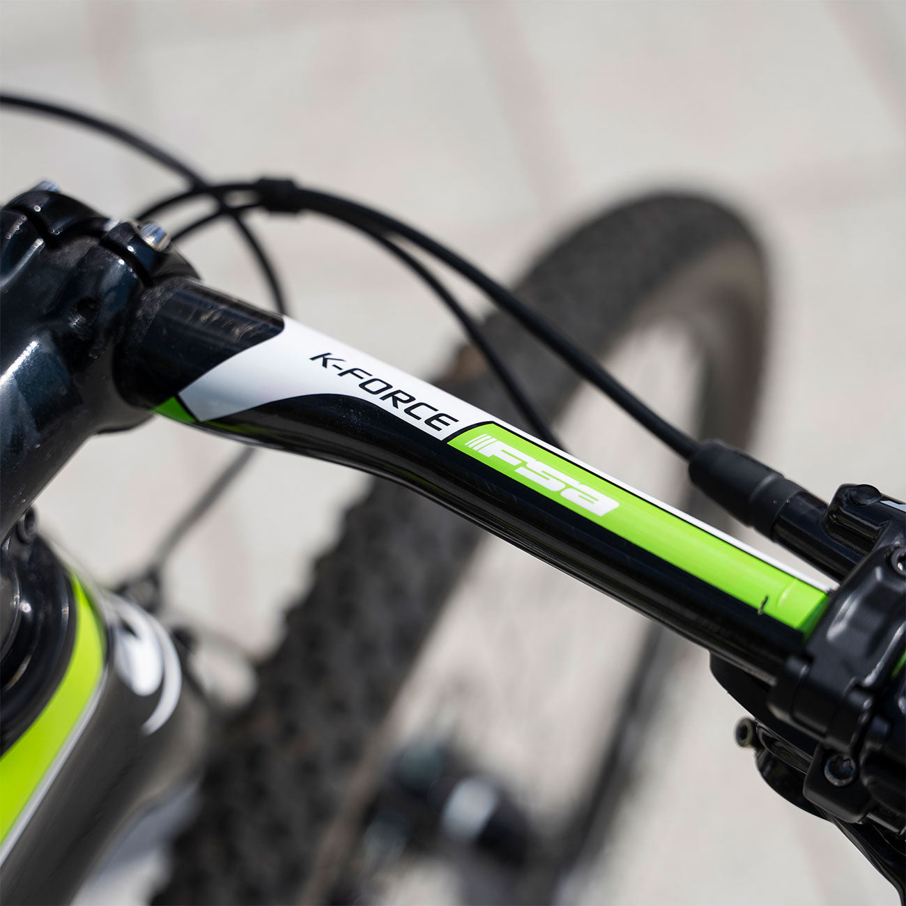 bicicletta in carbonio Cannondale f-si 29 team 2016 Usata foto dettaglio manubrio