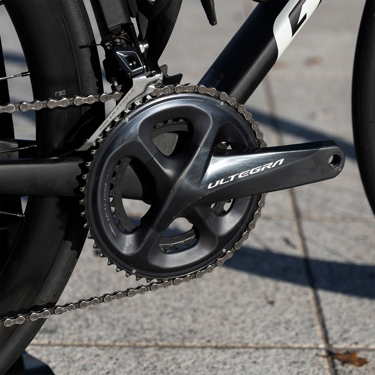 Foto dettaglio guarnitura bici ultegra Giant TCR Advanced Pro Disc Team CCC 2