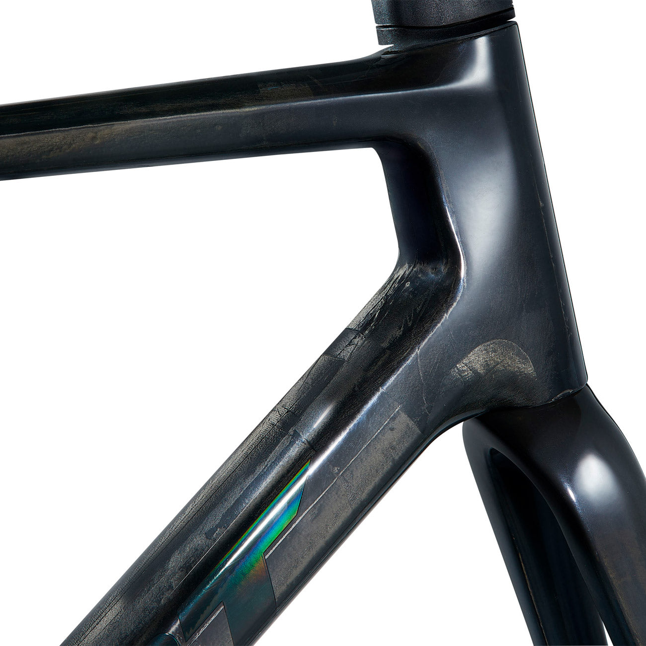 foto dettaglio colore raw carbon telaio bici da corsa