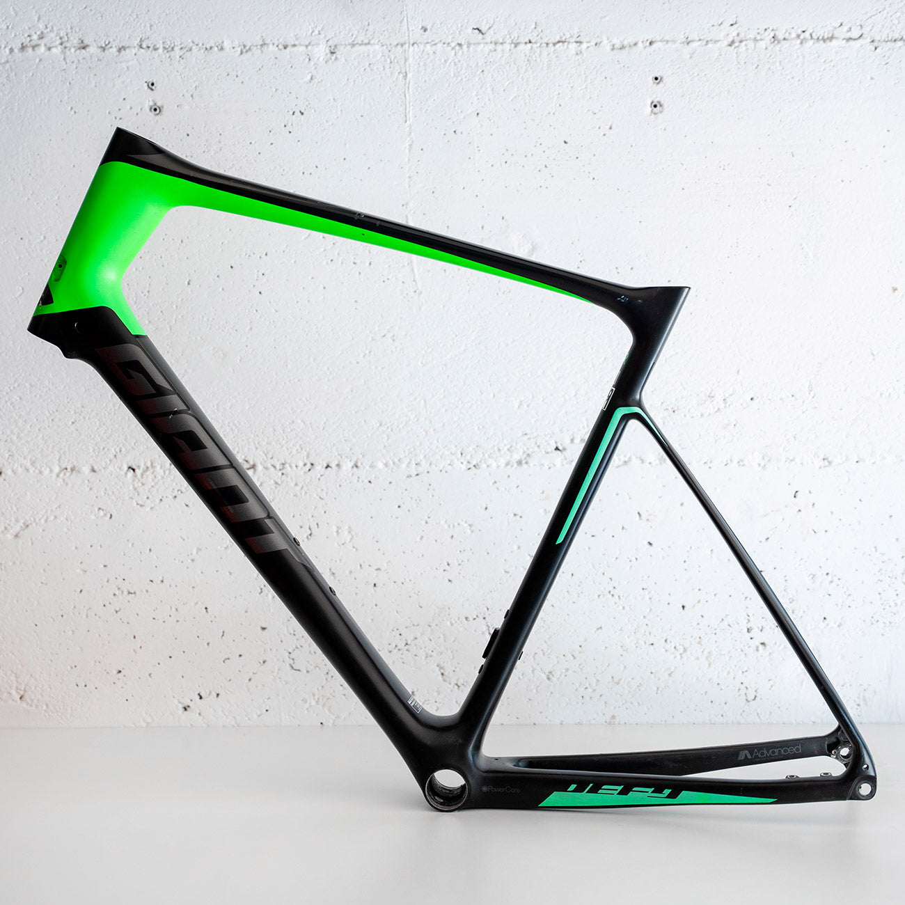 foto dettaglio Telaio Giant Defy Advanced Pro 1 2018