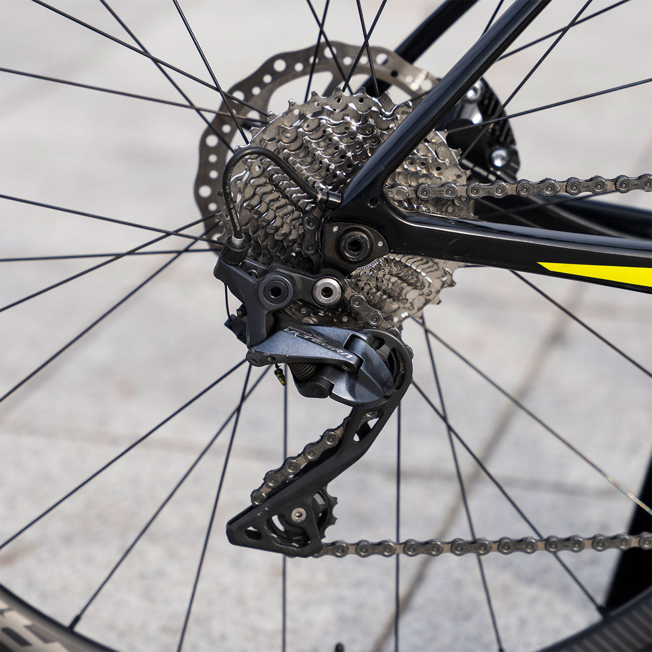 Foto dettaglio bici cambio shimano ultegra