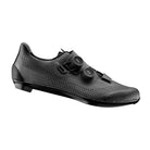 foto orizzontale dettaglio scarpa da bici giant surge pro