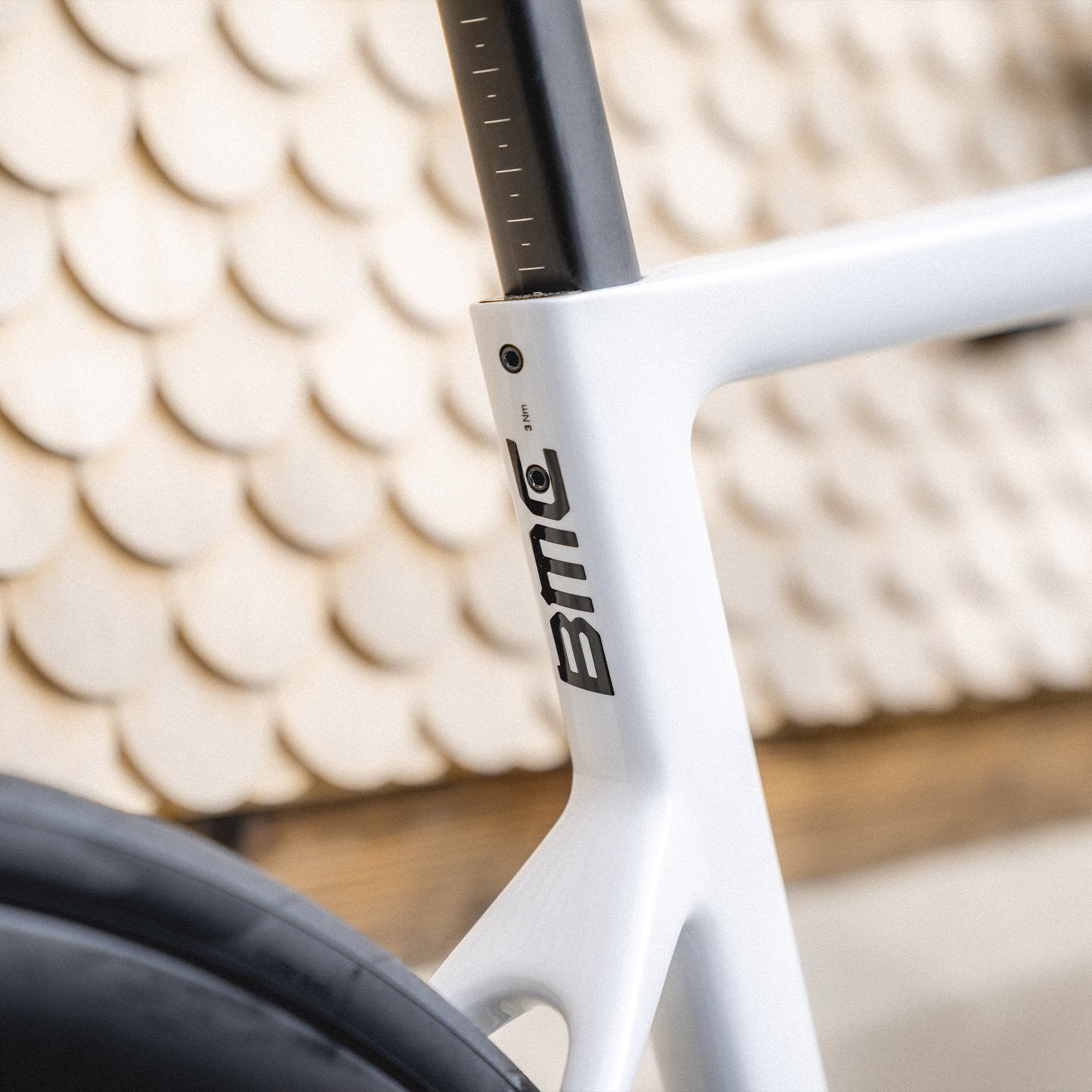 foto dettaglio bicicletta da corsa bmc teammachine slr 01 one 2026