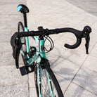 Bici Usata Bianchi Via Nirone 7 105 in alluminio foto dettaglio manubrio frontale 