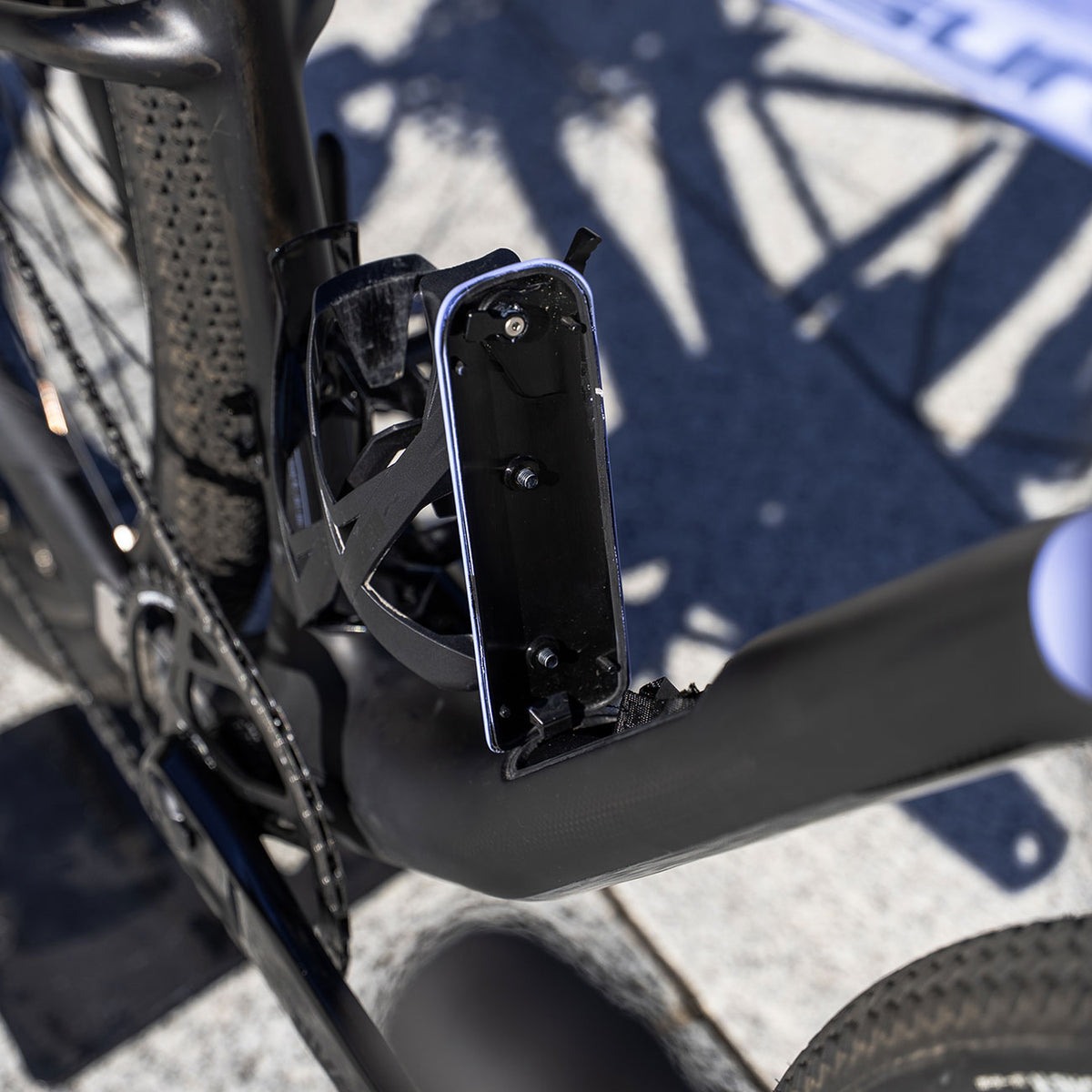Bici Usata Sunn Venture Air S2 in carbonio dettaglio scomparto oggetti