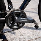 foto dettaglio guarnitura in alluminio shimano ultegra r8000