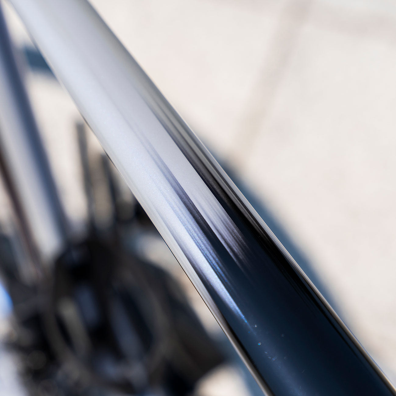 bicicletta carbonio Giant Propel Advanced SL 0 USATA taglia M dettaglio verniciatura colore