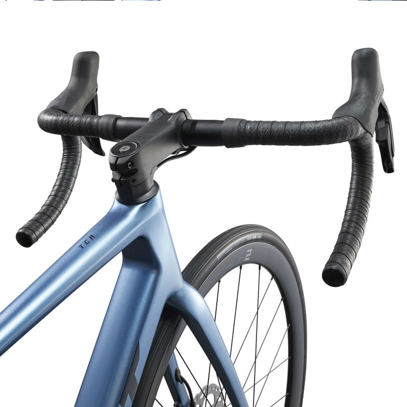 foto dettaglio bici da corsa frontale logo