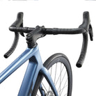 foto dettaglio bici da corsa giant frontale logo