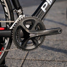 Foto dettaglio bici guarnitura Shimano 105 