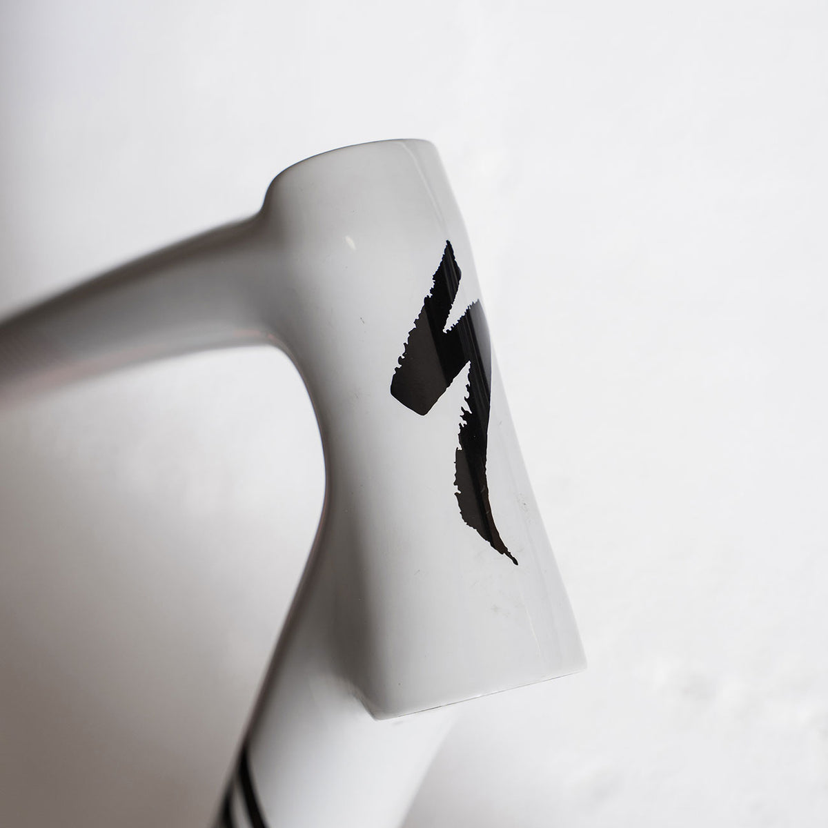 Telaio Usato in carbonio Specialized Tarmac SL6 dettaglio logo