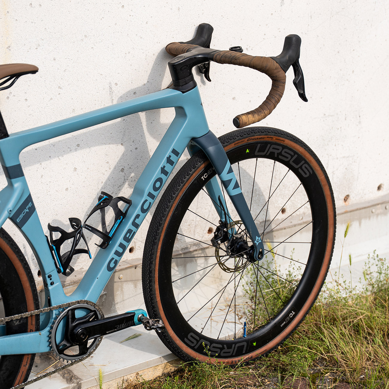 foto dettaglio bicicletta gravel guerciotti escape in carbonio